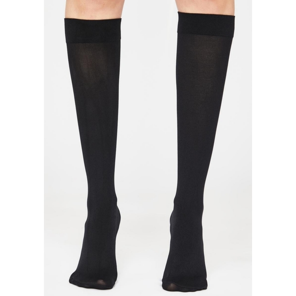 Leg Avenue Knee Highs - Picture 3 of 5